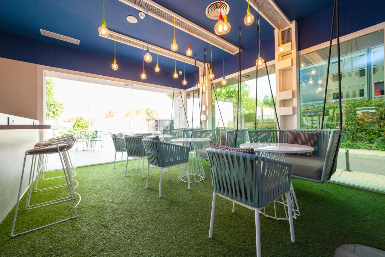Отель Ibis Alcala De Henares La Garena Экстерьер фото